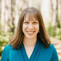 Guide Financial Planning Employee Amy Artiga's profile photo