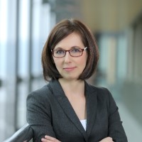 Helena Indrová Email