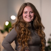 Lauren Pryor Email & Phone Number
