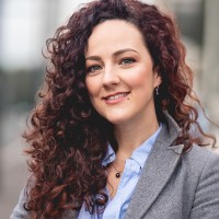 Lenovo Employee Laura Bratu's profile photo