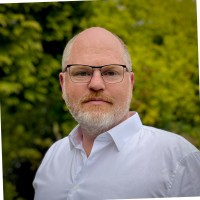 Oliver Young Email