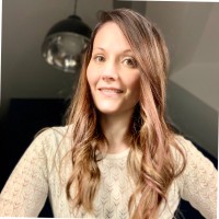 InVivo Employee Céline Guyon's profile photo