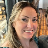 Q39 Restaurant Employee Heather Edwards's profile photo