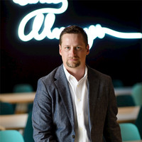 Neon Canvas Employee Alex Rasmussen's profile photo