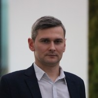 Toms Štāls Email