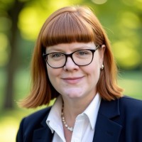 Questrade Financial Group Employee Christine Day's profile photo