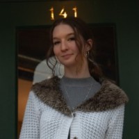 Caitlin Arnold Email