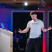 Google Employee Sam Weeks's profile photo