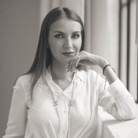 Elena Oatman Email & Phone Number