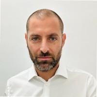 Andrea Petrelli Email