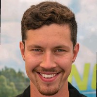 Oskar Hellsten Email