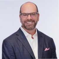 UBS Employee Charles Lynch's profile photo