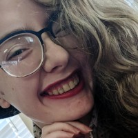Amanda Amos Email & Phone Number