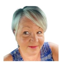 Global Computer Sales Employee Shirley Fruth's profile photo