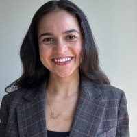 Leila Nasrolahi Email