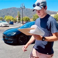 InsideEVs Employee MacKlin Hogan's profile photo
