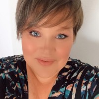 Seine-Et-Yvelines Numérique Employee Tifenn Bruneel's profile photo