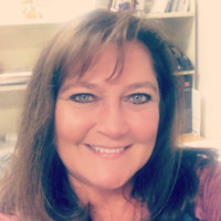 Crookham Company Employee Tracy Goff's profile photo