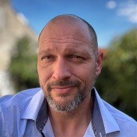 Jonas Lenz Email