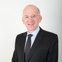 E-mail e número de telefone de Henry Ejdelbaum