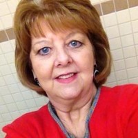 Origami Owl Employee Barb Lipps's profile photo