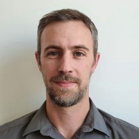 Robert Howie Email