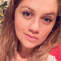 Laura R Email