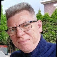 Frans van der Molen Email