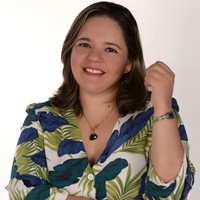 Claudia Molina Email