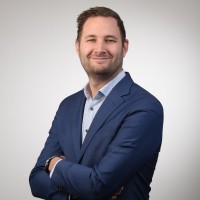 Sander Hennink Email