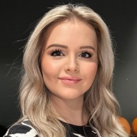 Linn S. Email