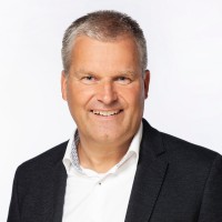 Andreas Titze Email