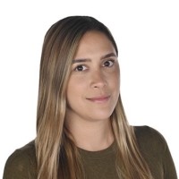 Laura Cortázar Cedeño Email