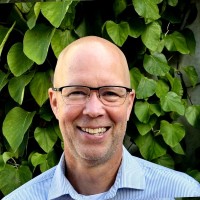 Fredrik Kahr Email