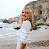 Annika Salenjus Email