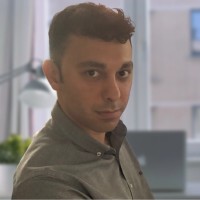 Serhat Güler Email