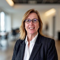 Maree Thompson Email & Phone Number