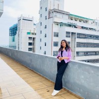 Riya Solanki Email