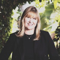 STAHLS Employee Karin Bellinghausen's profile photo