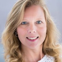 Kirsten Larsen Email & Phone Number