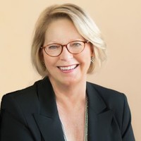 Sotheby's International Realty Employee Lynn Whitaker's profile photo