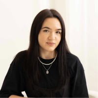 Daria Demydko Email