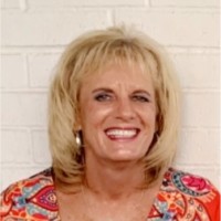 Suzanne Melville Email