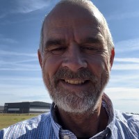 Henrik Hoejbak Email