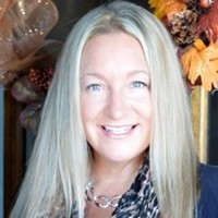 RE/MAX Four Corners Employee Kim McCann-Rhew's profile photo