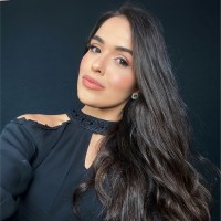 Renata Assis Email