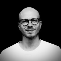 Moritz Schmitt-Hausser Email