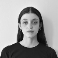 Marta Corrà Email