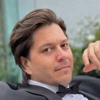Weekend Employee Riyadh Drebika's profile photo
