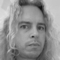 Niclas Blomquist Email